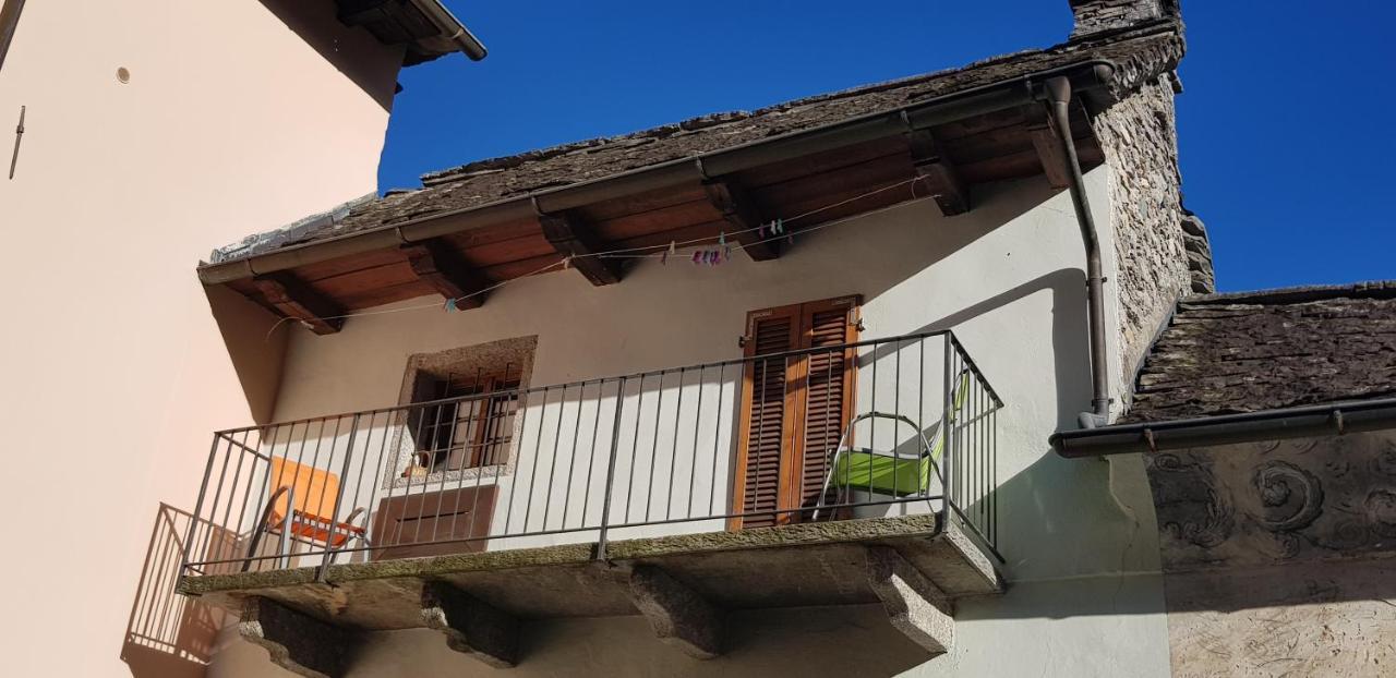 Appartamento Di Vacanza Casa Leoni Verscio Zewnętrze zdjęcie